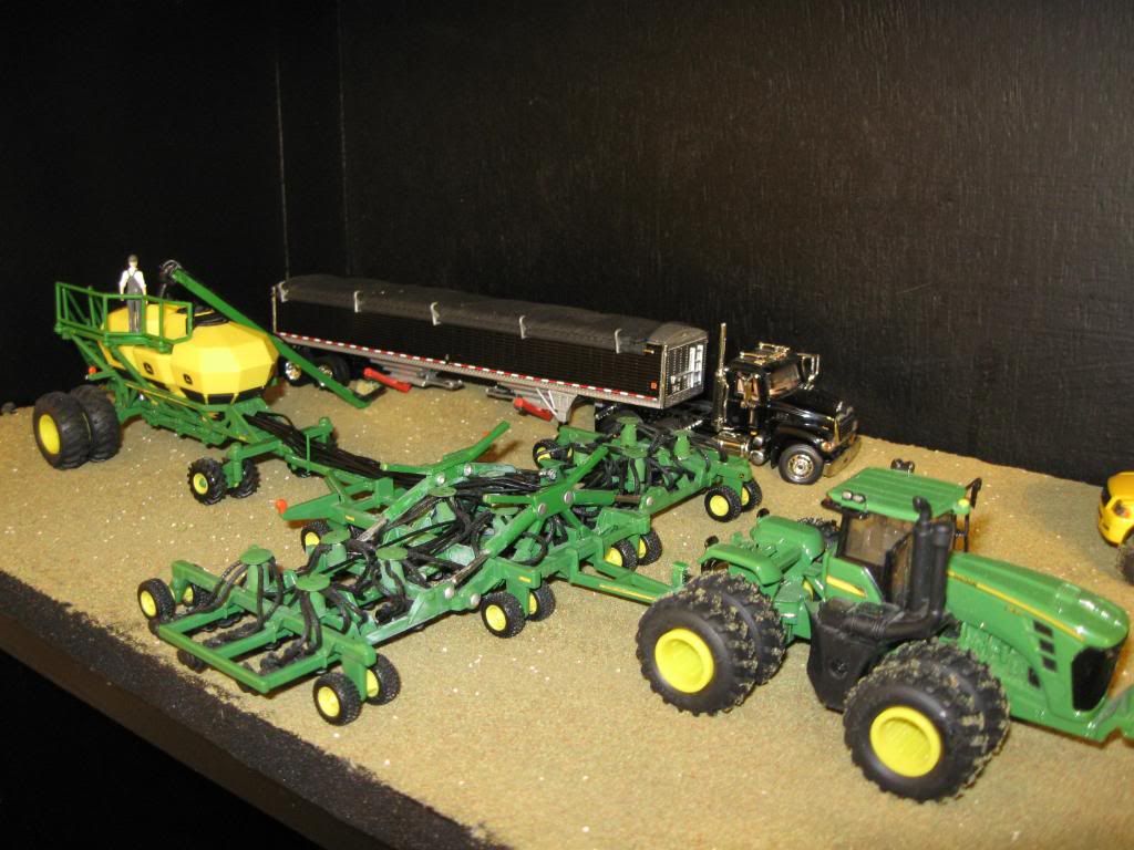 1/64 Mini Display Filling up the Air Seeder Toy Farmin' LLC